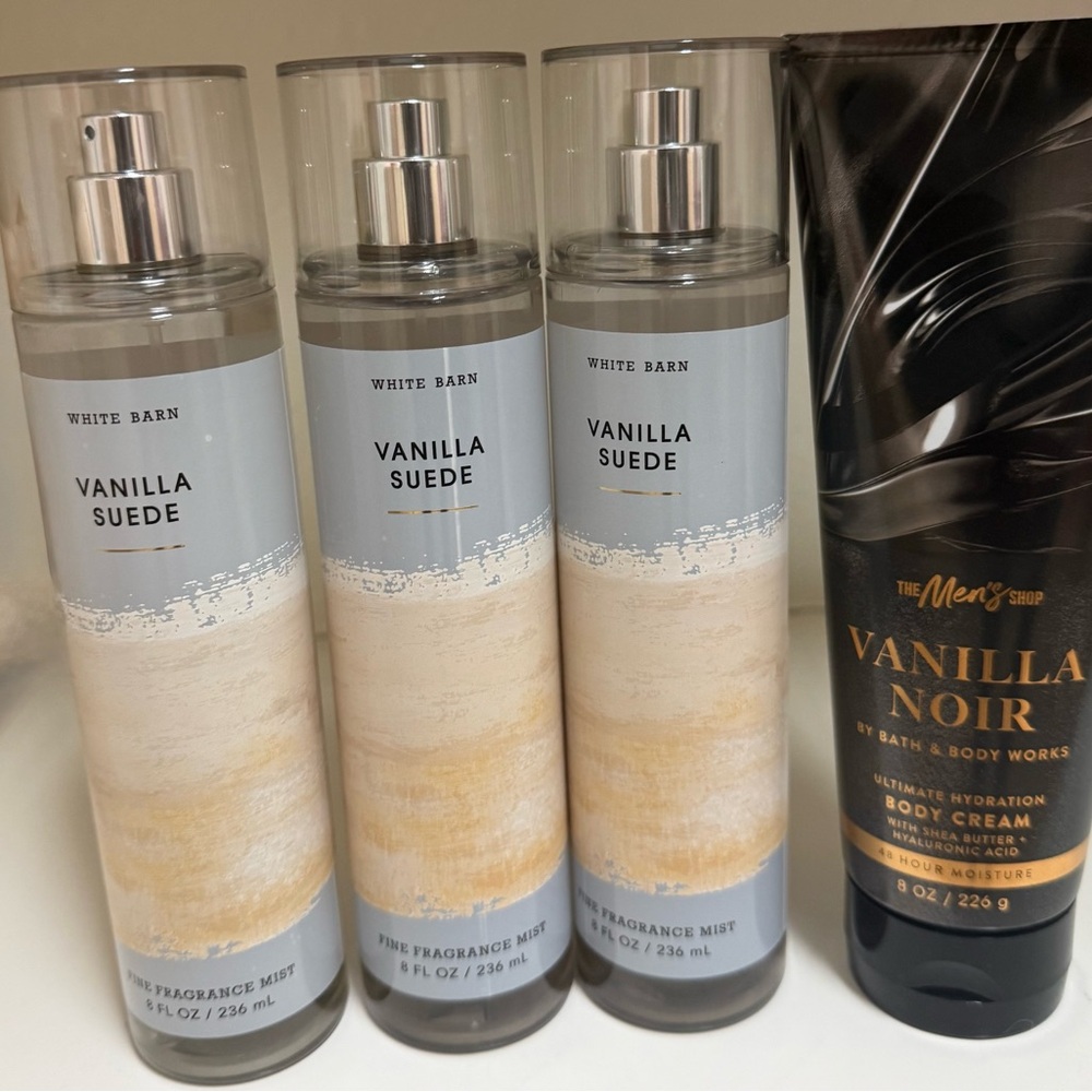 White Barn Vanilla Suede Fine Fragrance Mist + free vanilla noir lotion